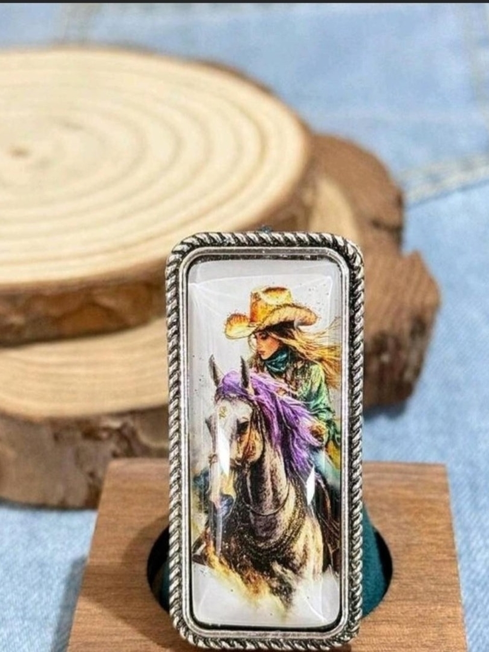 Western Cowgirl Horse Stretch Ring